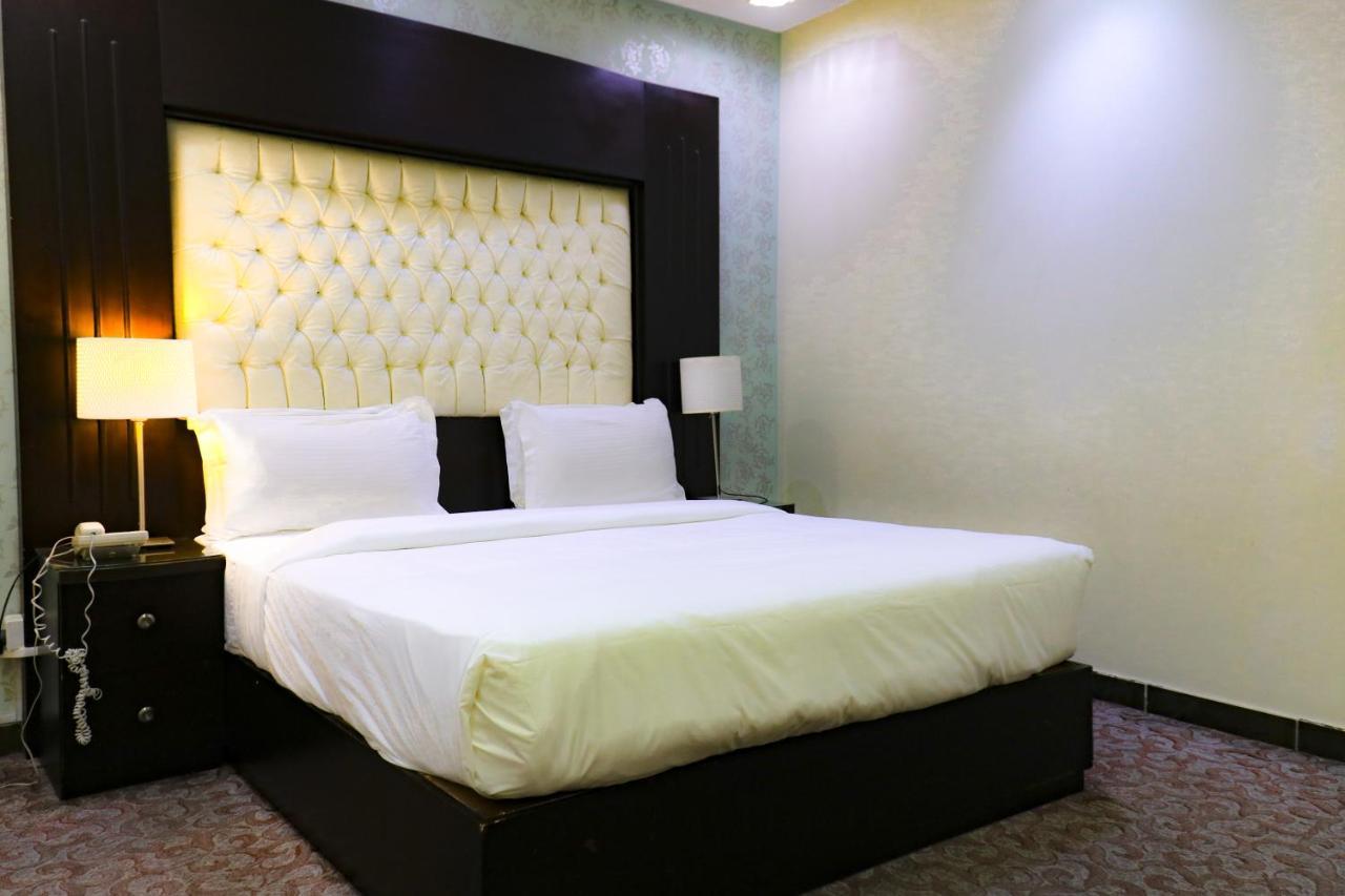 Diyafat Al Saada Serviced Apartments - Ishbillia 利雅德 外观 照片